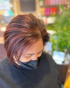 Red highlights