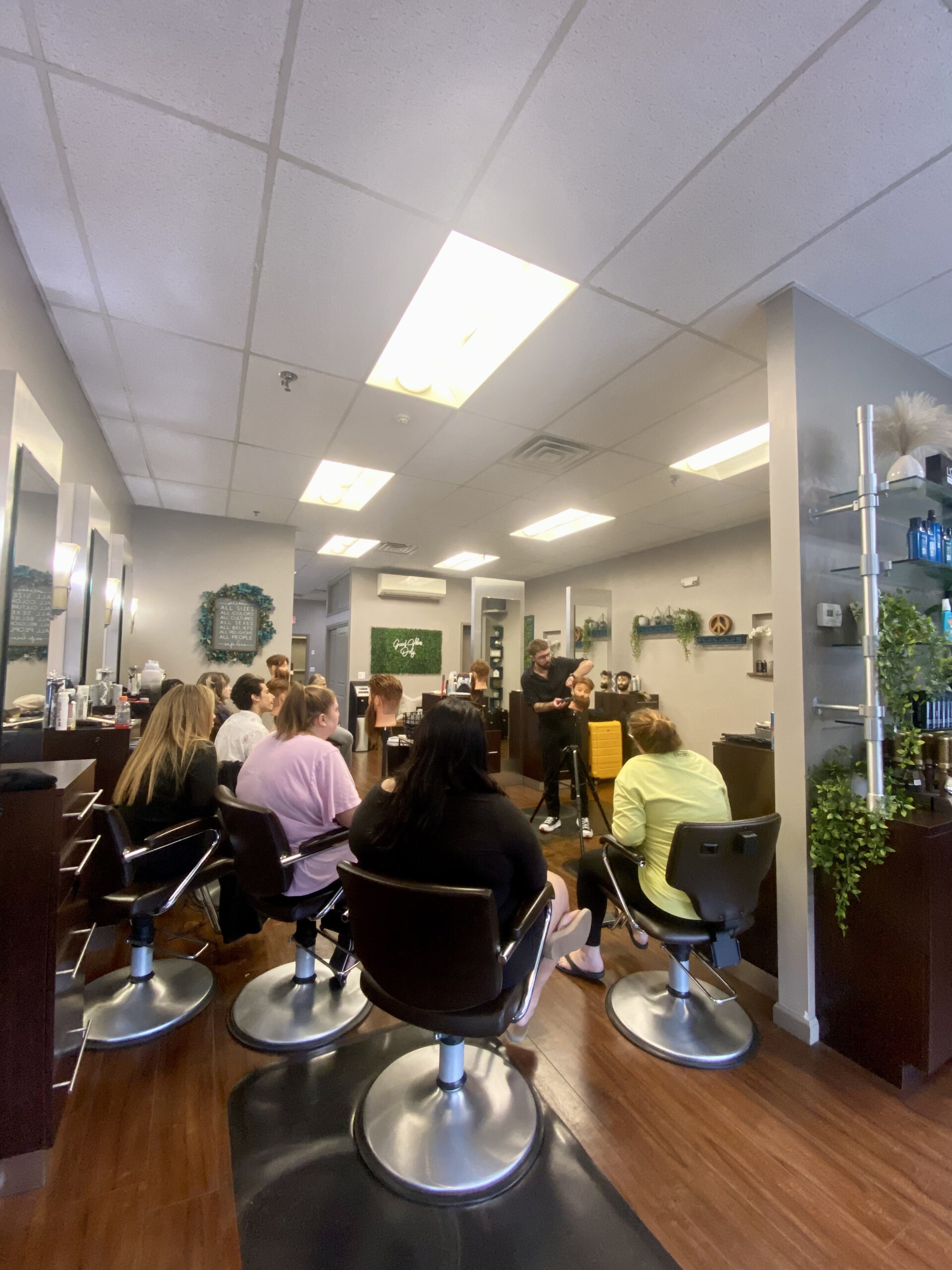 Women's Haircut Near Me: Thiells, NY, Appointments